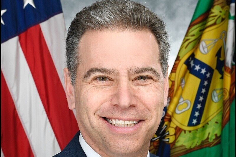 Scott Levine.jpg