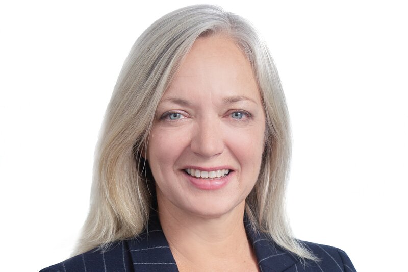 Laura Brett.jpg